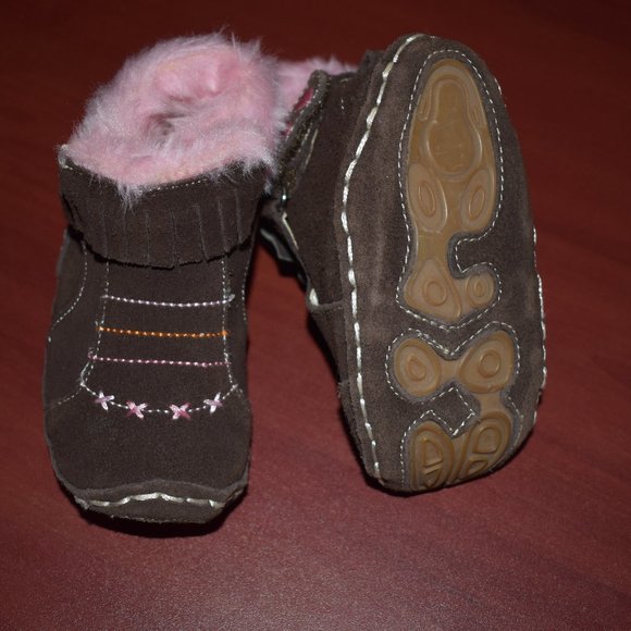 Joe Fresh Style Brown Suede Fringe Shoe with Fur Trim Embroidered Pink Hearts 3 - Picture 7 of 8